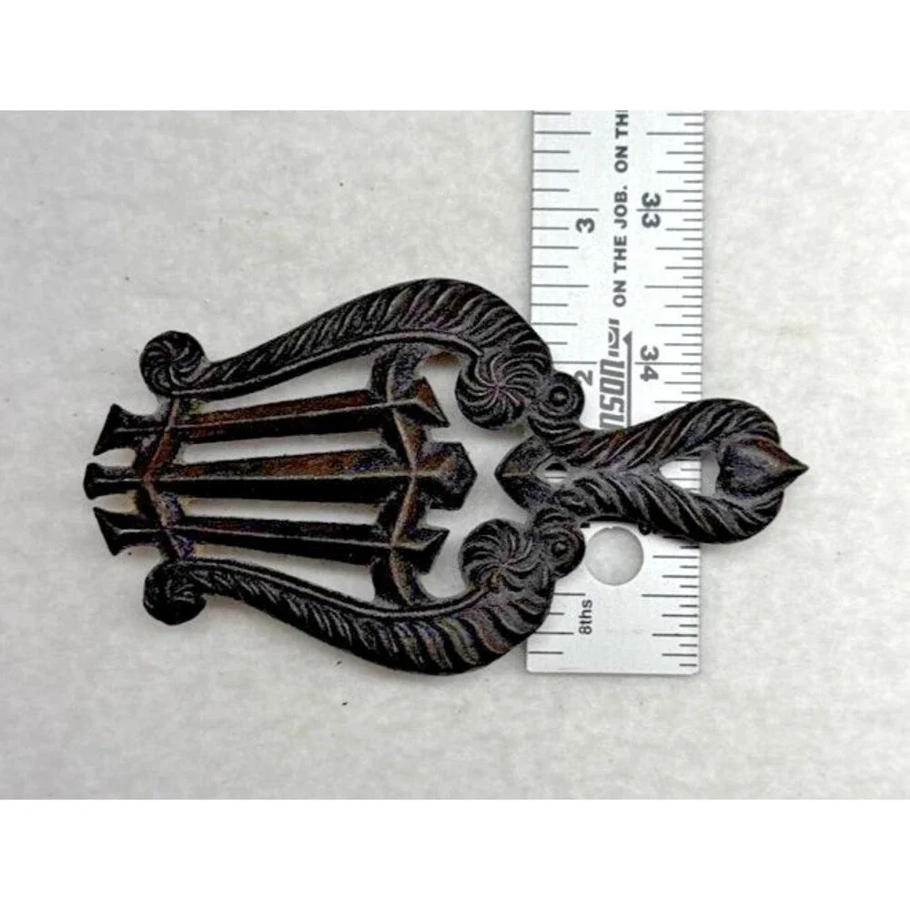Cast Iron Sad Iron Trivet Lot of 4 Ornate Victorian Flat Iron Trivets Vintage